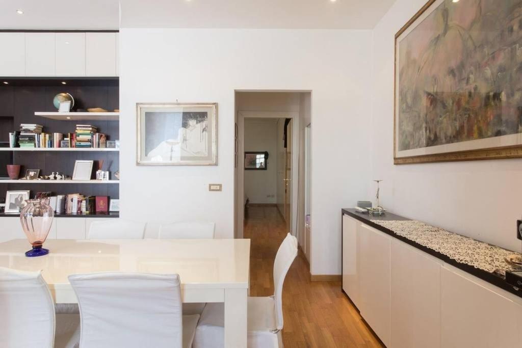 Vatican Ideal For Family/couple, A/c, Jacuzzi Apartment Rom